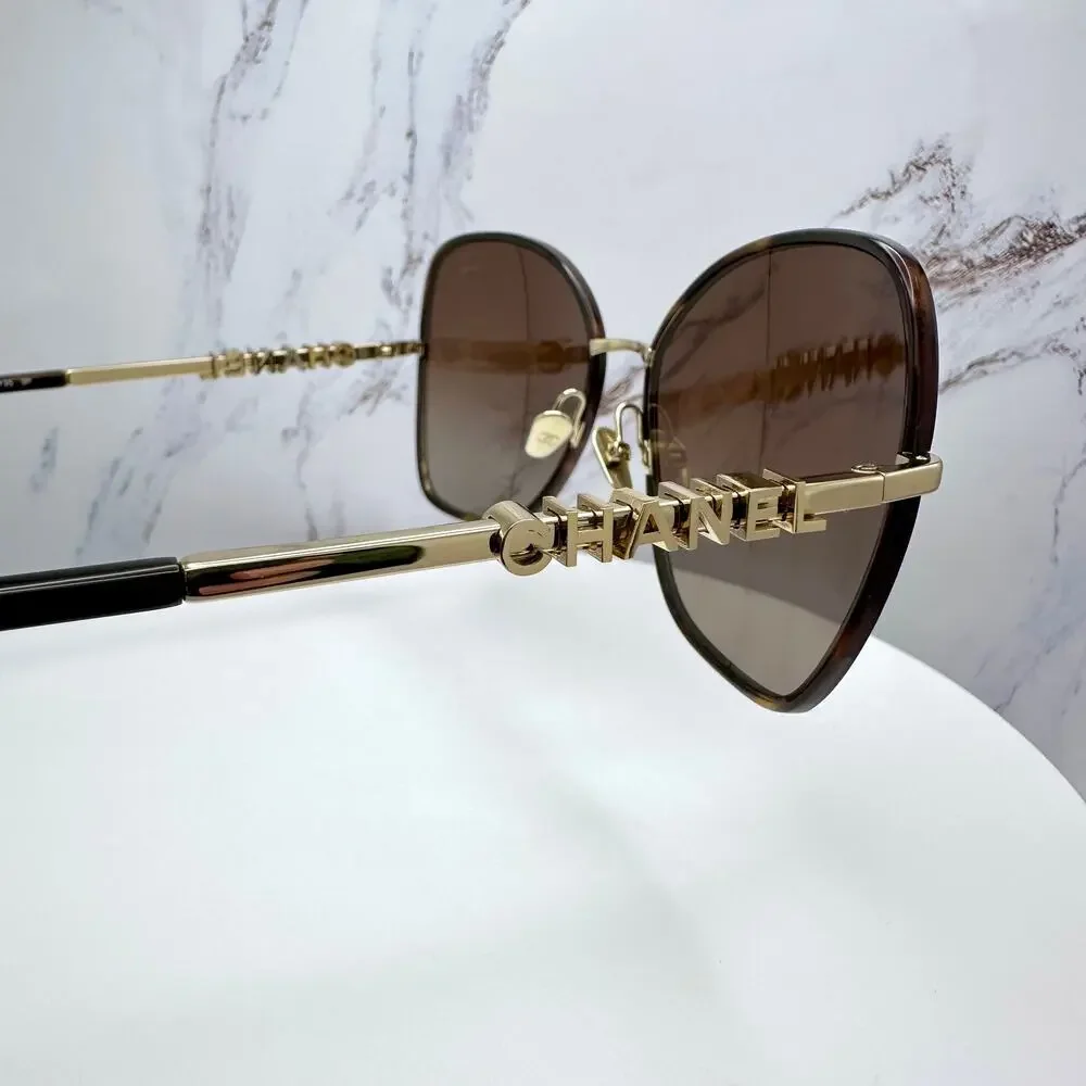 New CHANEL Sunglasses - Picture 5 of 16